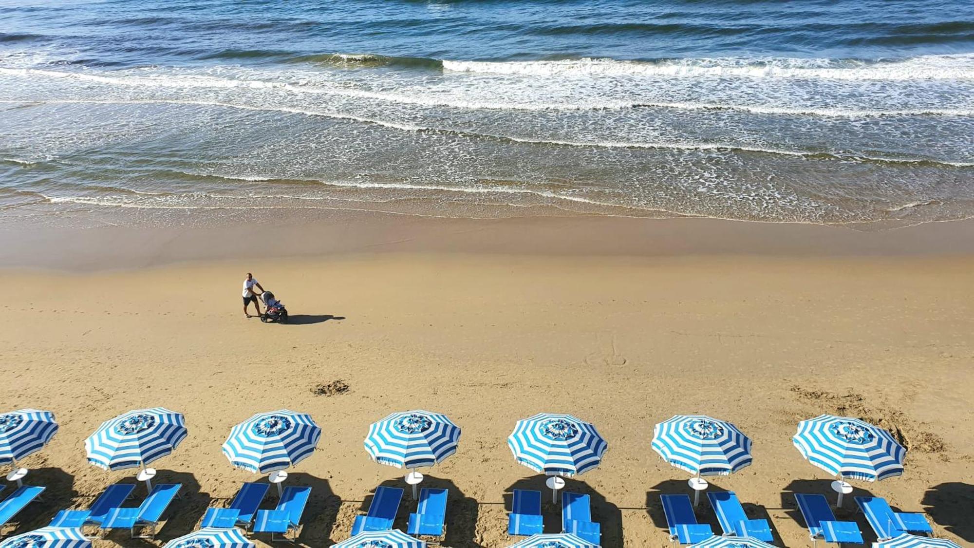 Hotel Aurora Sperlonga Eksteriør billede