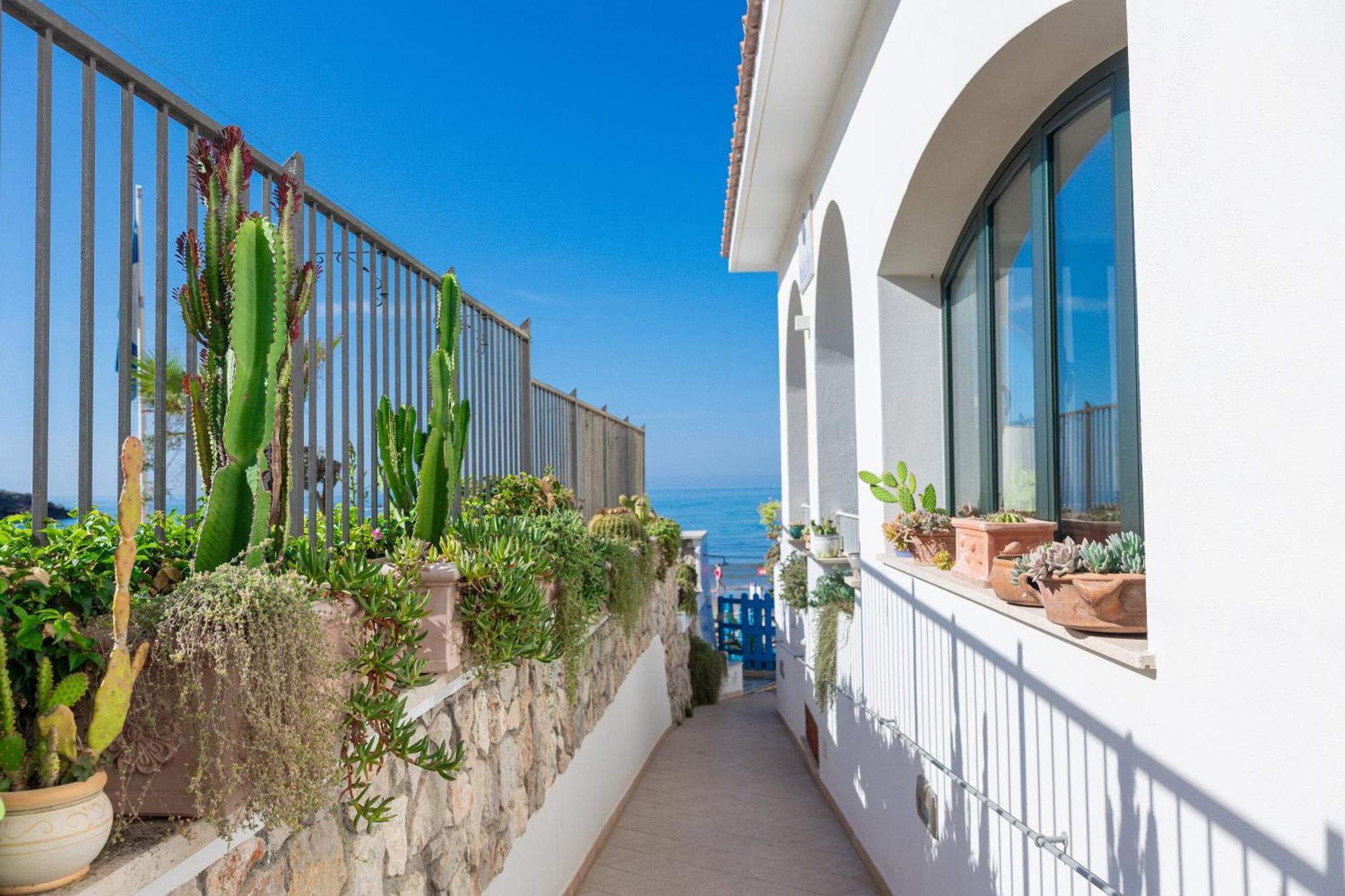 Hotel Aurora Sperlonga Eksteriør billede