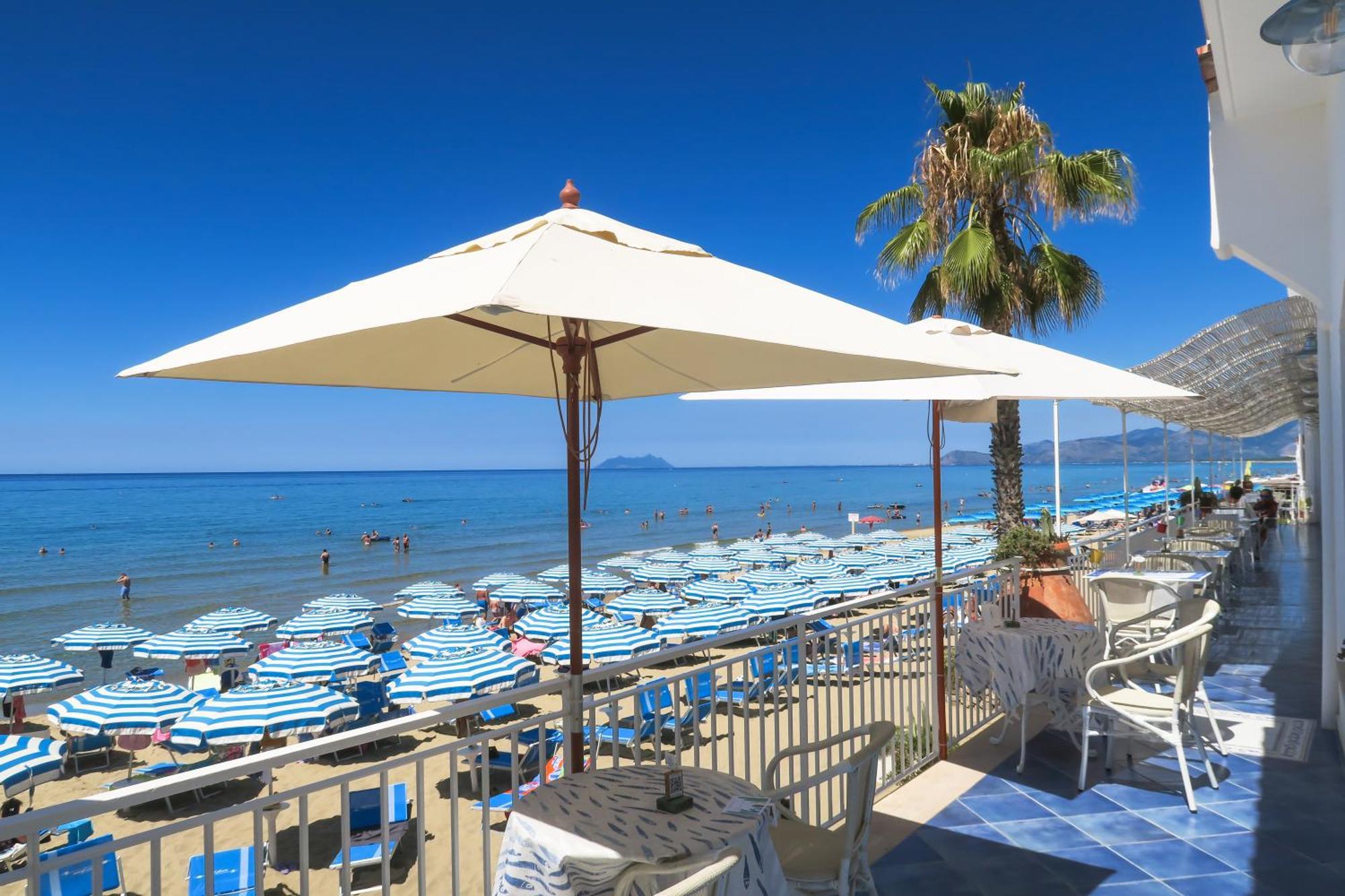 Hotel Aurora Sperlonga Eksteriør billede